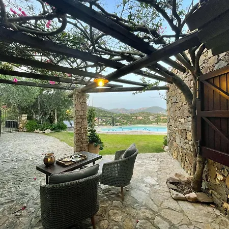 Chialaluna - Premium In Villa Chia